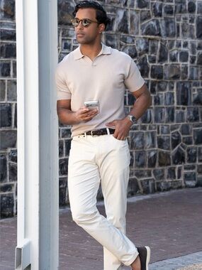 Collars & Co Men’s luxury cotton silk knit Cream Short-Sleeve no button Shirt
